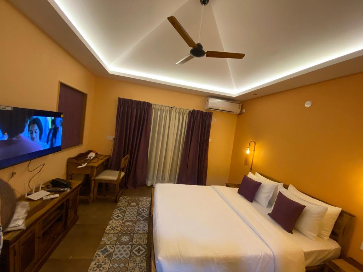 Atmani Waterfront Resort Cola 外观 照片